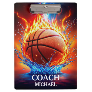 Personalisierter Basketballball auf Feuer und Wass Klemmbrett