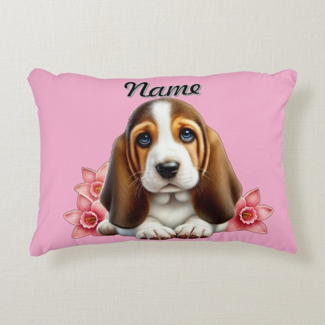 Personalisierter Basset-Hund-Welpe mit Blume Dekokissen (Vorderseite)