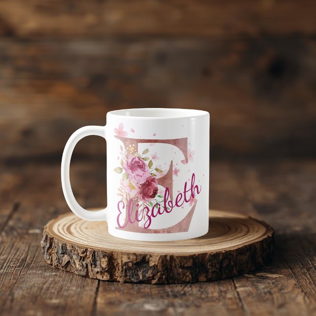 Personalisierter Blumeninitialen-Becher – Buchstab Kaffeetasse (Von Creator hochgeladen)