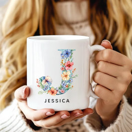 Personalisierter Blumeninitialen-Kaffeebecher als Kaffeetasse