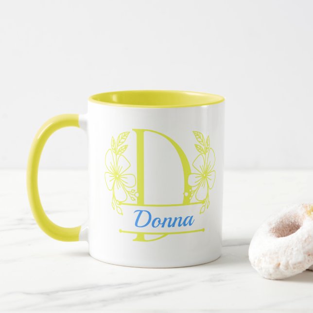 Personalisierter Blumenmonogramm-Buchstabe D Beche Tasse (Mit Donut)