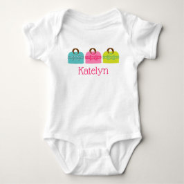 Personalisierter Bodysuit oder T-Shirt mit gepunkt Baby Strampler