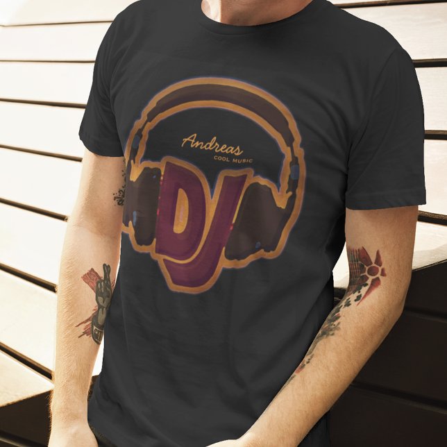 personalisierter cooler DJ-Abschlag T-Shirt (Von Creator hochgeladen)