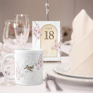 Personalisierter Croom-Mug – Magnolia-Blumenhochze Jumbo-Tasse