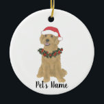 Personalisierter Doodle (Goldener Roter Aprikose)  Keramik Ornament<br><div class="desc">Machen Sie die schöne Liste in diesem Jahr mit einem personalisierten Ornament Ihres Lieblings-Doodle-Hundelf! Für die süßesten Geschenke,  paaren Sie es mit einem passenden Kunstdruck oder einem anderen Artikel aus meiner Sammlung!</div>