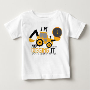 Personalisierter Drei 3. Geburtstag Bau Baby T-shirt