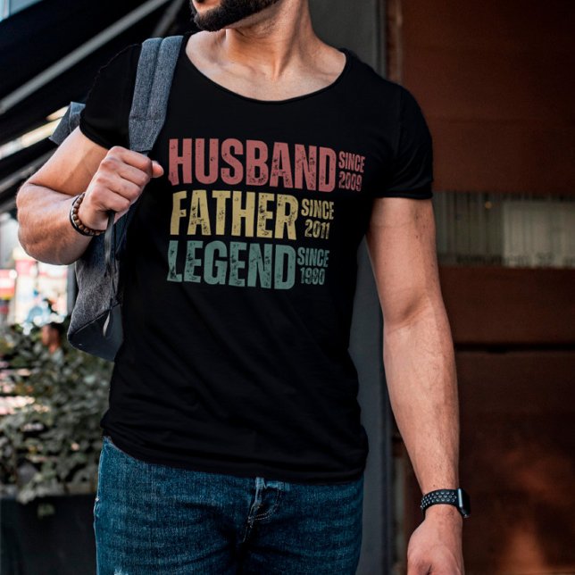 Personalisierter Ehemann Vater Legende seit T-Shirt (Von Creator hochgeladen)