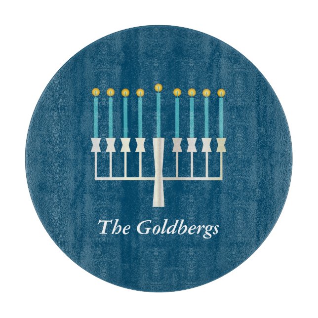 Personalisierter Familienname Blue Hanukkah Menora Schneidebrett (Vorderseite)
