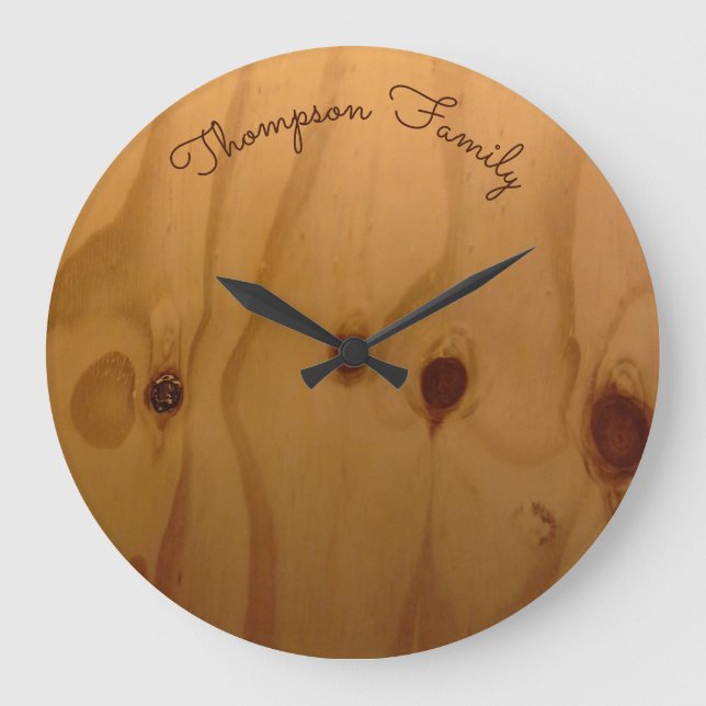personalisierter Familienname Holz rustikal Große Wanduhr (Vorderseite)