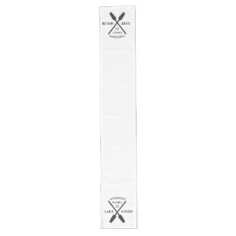 Personalisierter Familienname Lake House Großer Tischläufer