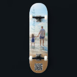Personalisierter Foto- und Textskateboard- und QR- Skateboard<br><div class="desc">Benutzerdefiniertes Foto- und Textskateboard mit QR-Code - Einzigartiges Design Personalisierte Familie / Freunde oder Personal Skateboards Geschenk - Foto / Text / QR-Code / mehr - Vergrössern, verschieben oder entfernen und hinzufügen von Elementen / Bild mit Anpassungs-Tool ! Wählen Sie Schriftart / Größe / Farbe! Viel Glück - Seien Sie...</div>