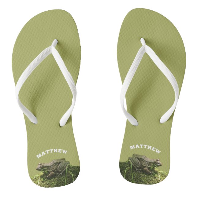 Personalisierter Frosch auf einem Mossy Rock Foto  Flip Flops (Fußbett)