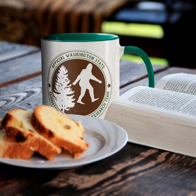 Personalisierter Funny Sasquatch Standort und Fors Tasse (Von Creator hochgeladen)