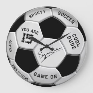 Personalisierter Fußball-Geburtstag  | Alter Name  Große Wanduhr