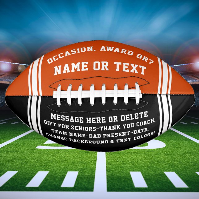 Personalisierter Fußballball. Verändere die Farben Football (Personalized Footballs. Senior night football ideas, Gifts for football coaches. Football Gifts.    )