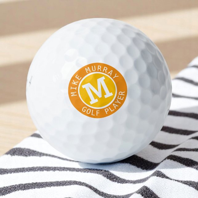 Personalisierter Golfball mit gelb-orangefarbenem  (Von Creator hochgeladen)