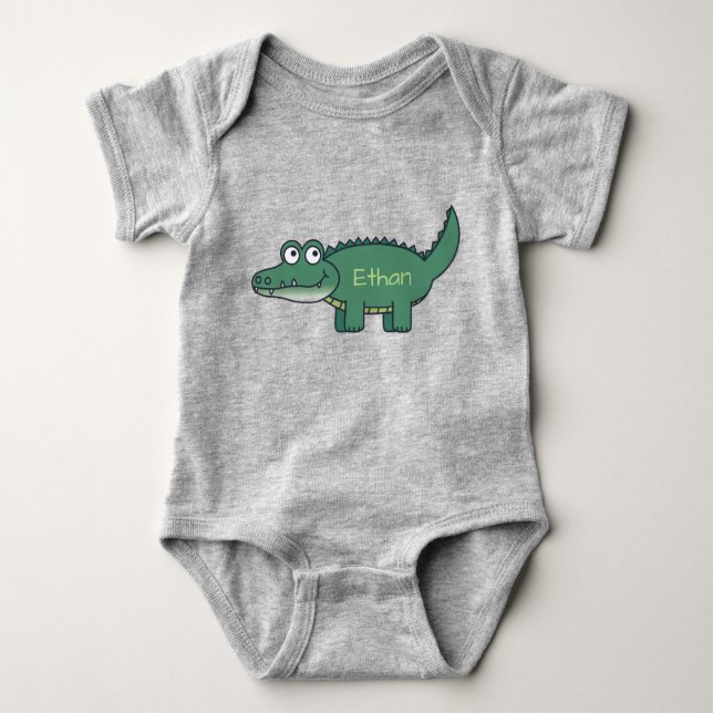 Personalisierter Grüner Cartoon Alligator Baby Strampler (Vorderseite)