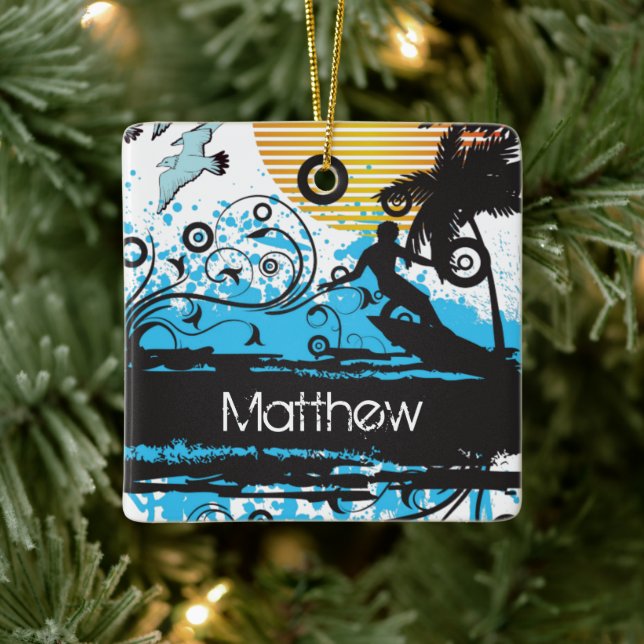 Personalisierter Grunge Surfstrand Weihnachten Keramikornament (Baum)