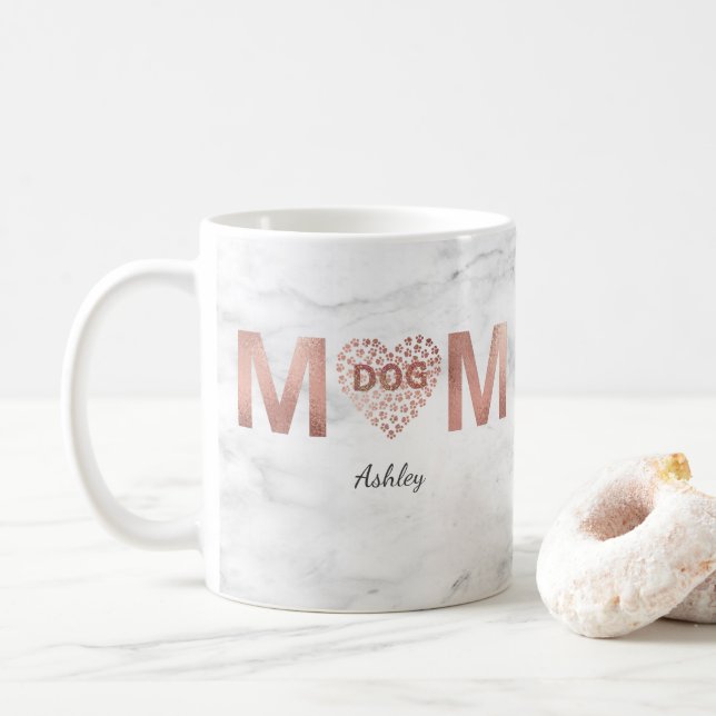 Personalisierter Hund Mama Rose Gold Paw Prints He Kaffeetasse (Mit Donut)