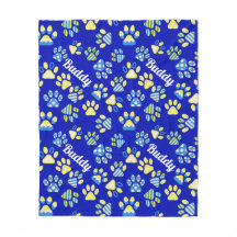 Personalisierter Hund mit blauen Paws