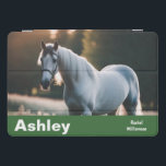 Personalisierter Individuelle Name für Ihr Haustie iPad Pro Cover<br><div class="desc">Dieses stilvolle iPad Air Cover kann mit Ihrem Foto Ihres Lieblingstiers oder Haustiers angepasst werden Klicken Sie auf. "Personalisieren",  um Ihre eigene Auswahl an Cover-Foto,  den Namen Ihres Pferdes und Ihren eigenen Namen (oder den Namen des Empfängers) hinzuzufügen. Das stilvolle und einfache Cover ist ein ideales Geschenk für Pferdefreunde.</div>