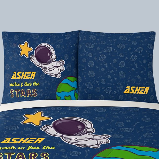 Personalisierter Junge Astronaut, Stern & Weltraum Kissenbezug (Von Creator hochgeladen)