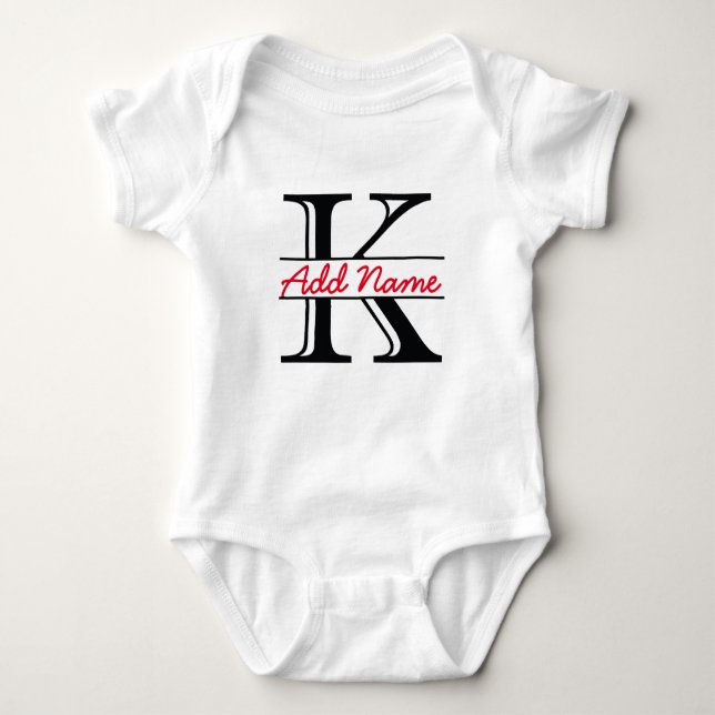 Personalisierter k-Namensbodysuit Baby Strampler (Vorderseite)