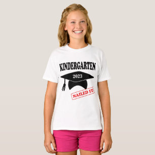 Personalisierter Kindergarten 2023 Nails T - Shirt