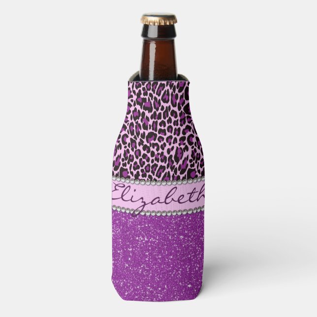 Personalisierter Lila Leopard-Glitzer Flaschenkühler (Flaschenvorderseite)