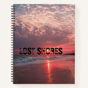 Personalisierter Lost Shores Beach Sonnenaufgang Notizbuch