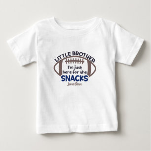 Personalisierter Lustiger Hier für die Snacks Fußb Baby T-shirt