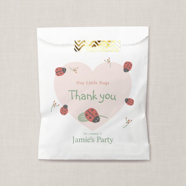 Personalisierter Marienkäfer-Geburtstagsfeier-Gesc Geschenktütchen (Ladybird Meadow - Ladybug Party Favor Bag)