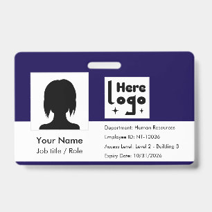 personalisierter Mitarbeiter-ID-Ausweis mit QR-Cod Ausweis