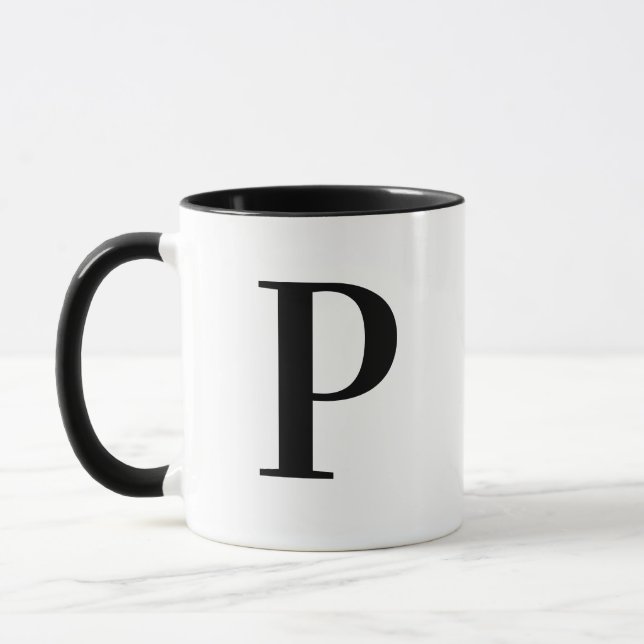 Personalisierter moderner schwarzer Monogramm-Buch Tasse (Links)