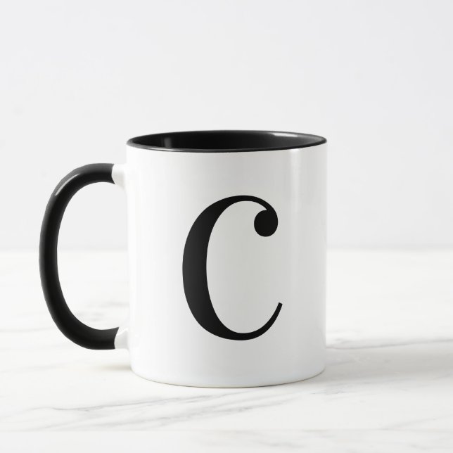Personalisierter moderner schwarzer Monogramm-Buch Tasse (Links)