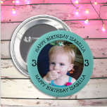 Personalisierter Name, Alter und Foto Geburtstag Button<br><div class="desc">Herzlichen Glückwunsch zum Geburtstag,  fügen Sie Namen und Foto zu diesem personalisierten Geburtstagsknopf.</div>