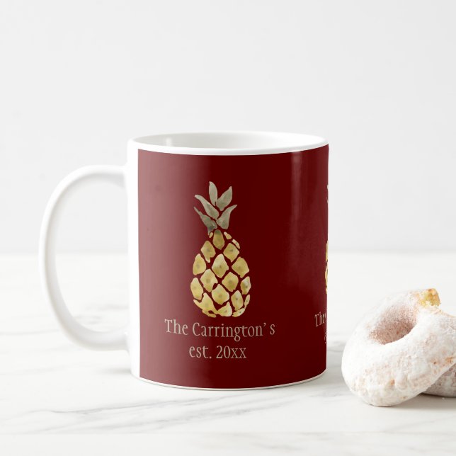 Personalisierter Name Ananas Rustikale Red Coffee  Kaffeetasse (Mit Donut)
