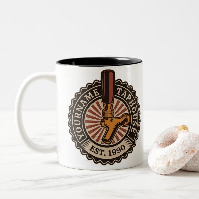 Personalisierter NAME Bierbrauerei Bar Zweifarbige Tasse (Mit Donut)