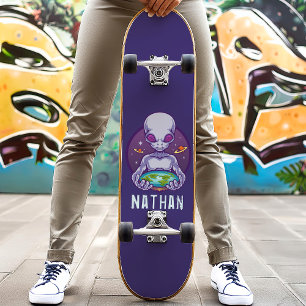 Personalisierter Name der flachen Alien Skateboard