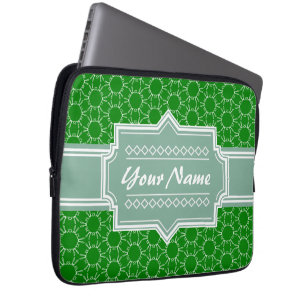 Personalisierter Name des grünen Blumenmusters Laptopschutzhülle