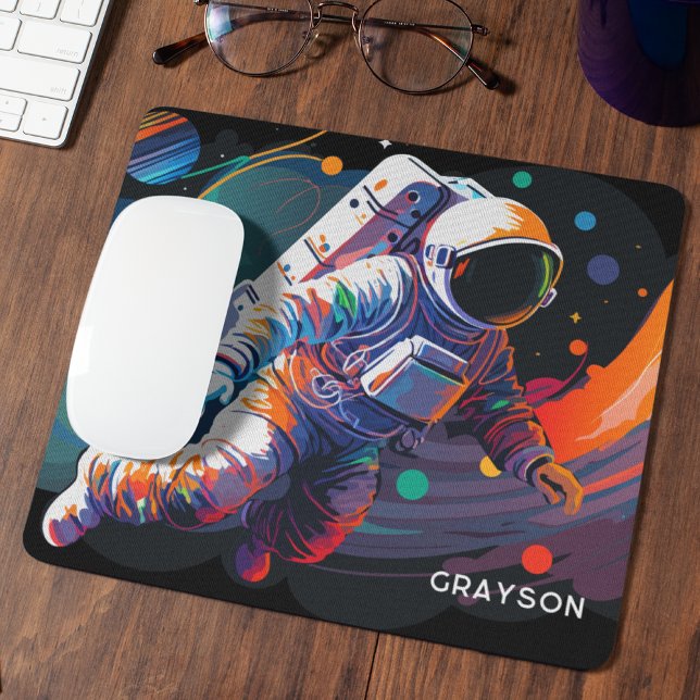 Personalisierter Name des modernen Astronauten Mousepad (Von Creator hochgeladen)