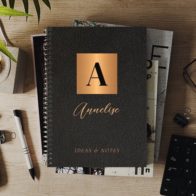 Personalisierter Name des Schwarzen Golds Notizblock (Von Creator hochgeladen)