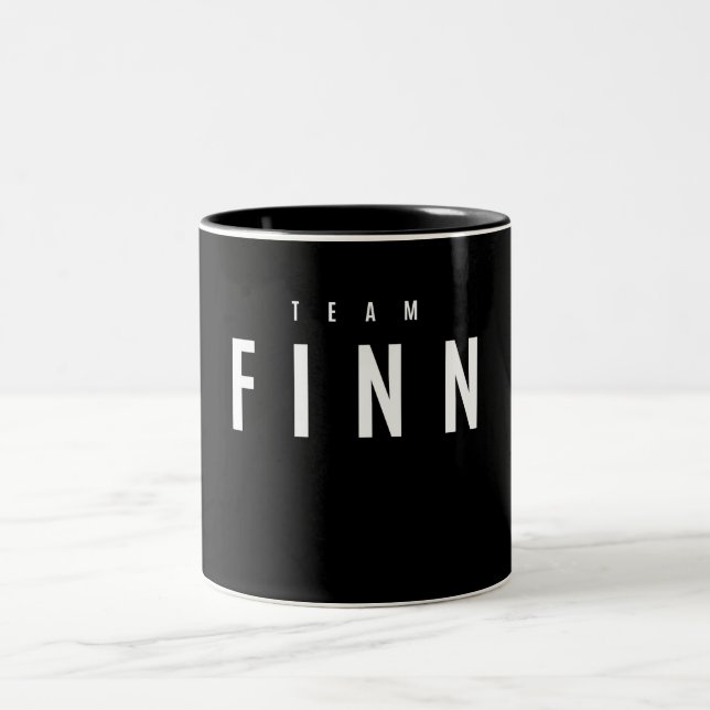 Personalisierter Name des Teams Zweifarbige Tasse (Mittel)