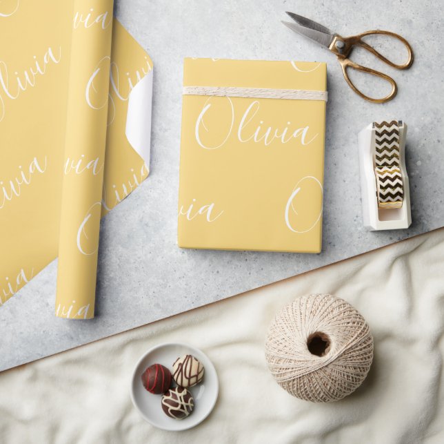Personalisierter Name Elegant Gelb Modern Geschenkpapier (Kunsthandwerk)