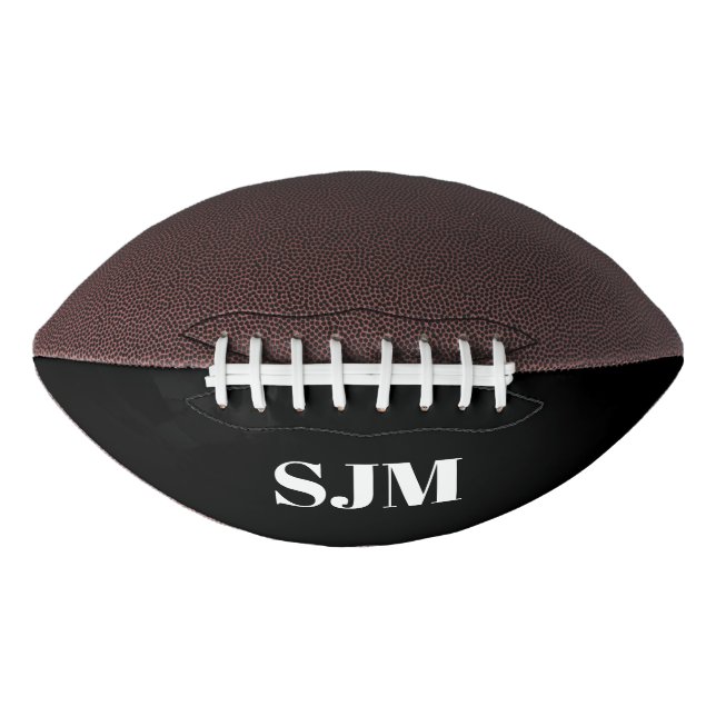 Personalisierter Name für schwarze Monogramm Football (Vorderseite)