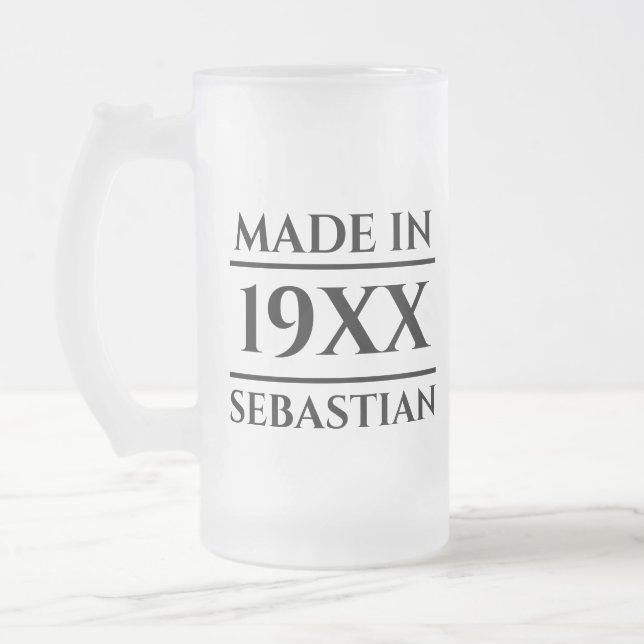 Personalisierter Name im Jahr Mattglas Bierglas (Links)