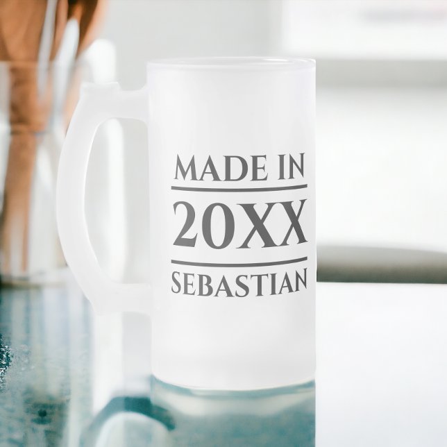Personalisierter Name im Jahr Mattglas Bierglas (Personalized Name Made in Year Frosted Glass Beer Mug from Ricaso. Great birthday gift idea)