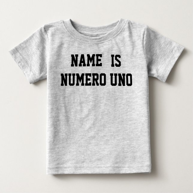 Personalisierter Name ist Numero Uno Baby T-shirt (Vorderseite)