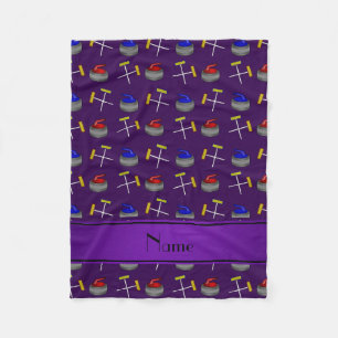Personalisierter Name lila Curlingmuster Fleecedecke