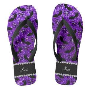 Personalisierter Name lila Glitzer extravagante Sc Flip Flops